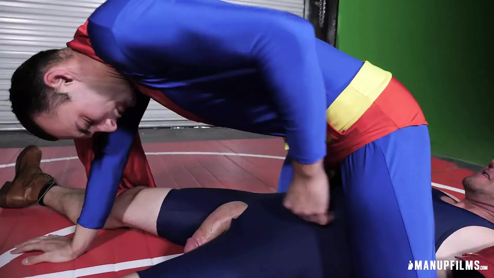 Superman kontra seks Wrangler część 2 - Manupfilms