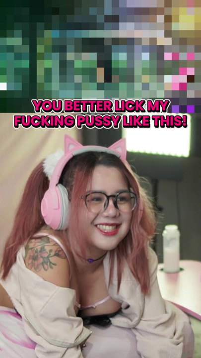 You better lick my fucking pussy like this!