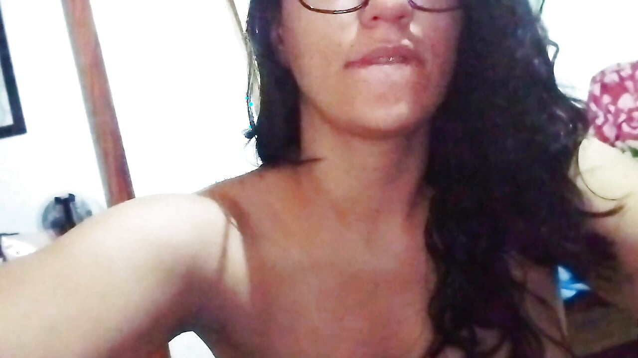 Współlokator ostro rucha swojego przyjaciela