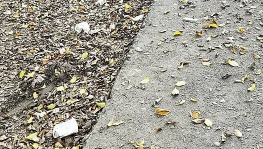 Gadis Kolombia Masturbasi Di Depan Umum Di Jalan