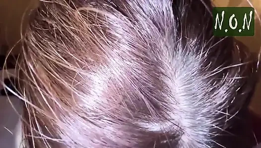 Istri dari kasir supermarket yang sangat biasa. Sisi rahasia yang tidak dibayangkan oleh siapa pun dari para kasir.