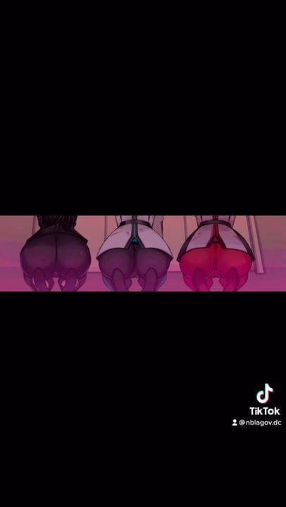 Rider Girls asses with darbuka