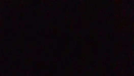 Orta yaşlı seksi kadın iri güzel kadın sakso