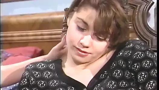 Threesome love in the bedroom