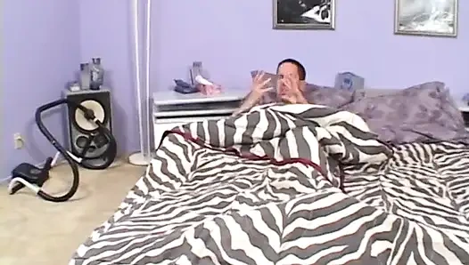 Ebony goddess seduces white patient with her amazing black ass