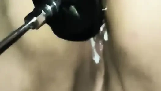 Kremsi Küçük Delikler