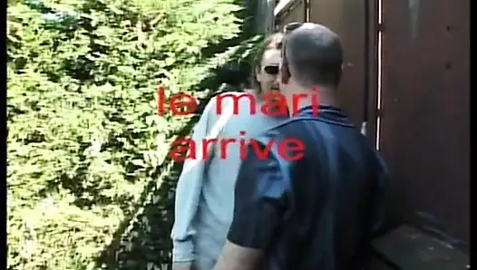 Фигуристой блондинке пробурил ее дырку в жопу большой стояк