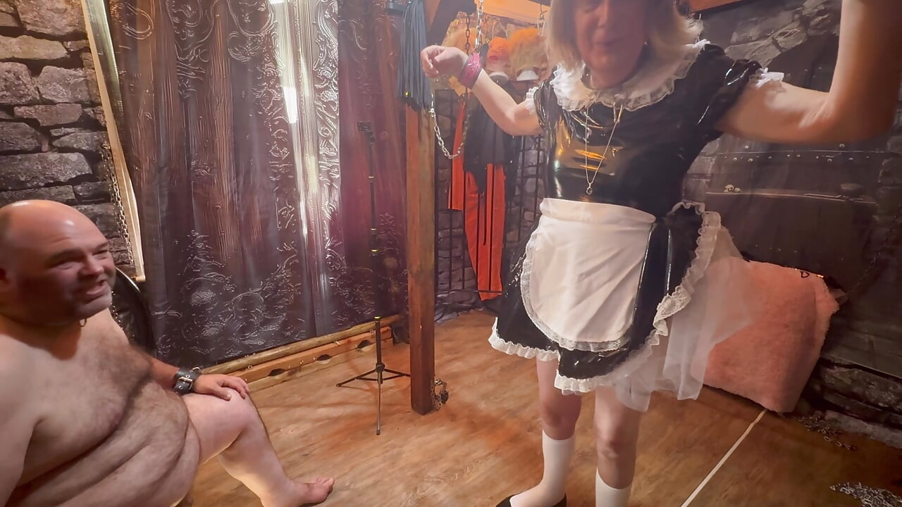 Domina Satana, Booboo og hushjelp Jsne del 10