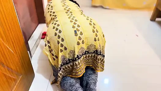 Marriage Al'ab Dhat Almuakhrat Alkabirat Walshawniat Ealiqat Taht Alsarir Walan Turid Mumarasat Aljins