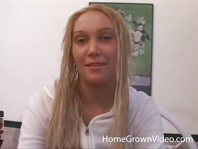 Nervous Kailey Spreads and Jerks Her Trimmed Pussy
