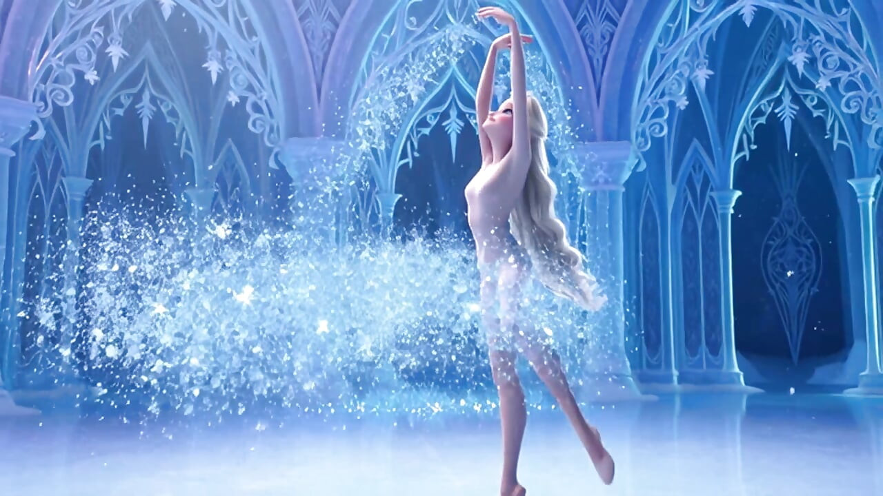Uimitoare goală Elsa grațioasă și elegantă pozează senzual în magica ei strălucitoare Ice Palace Animație cinematică 3D