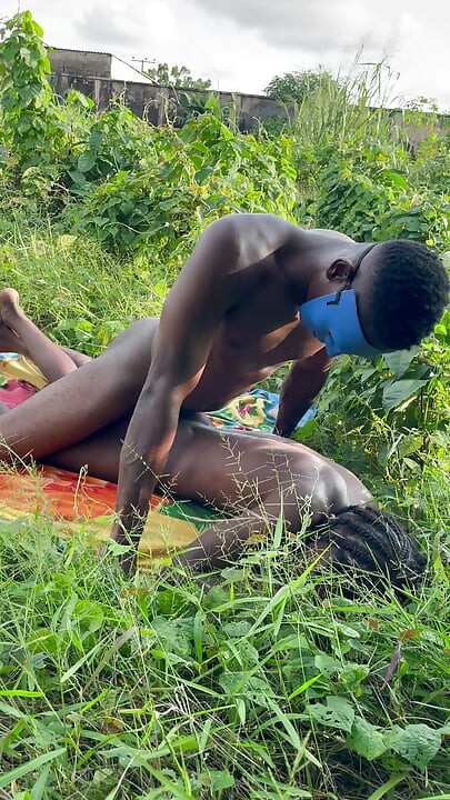 Dedilhados e foda em pêlo quente