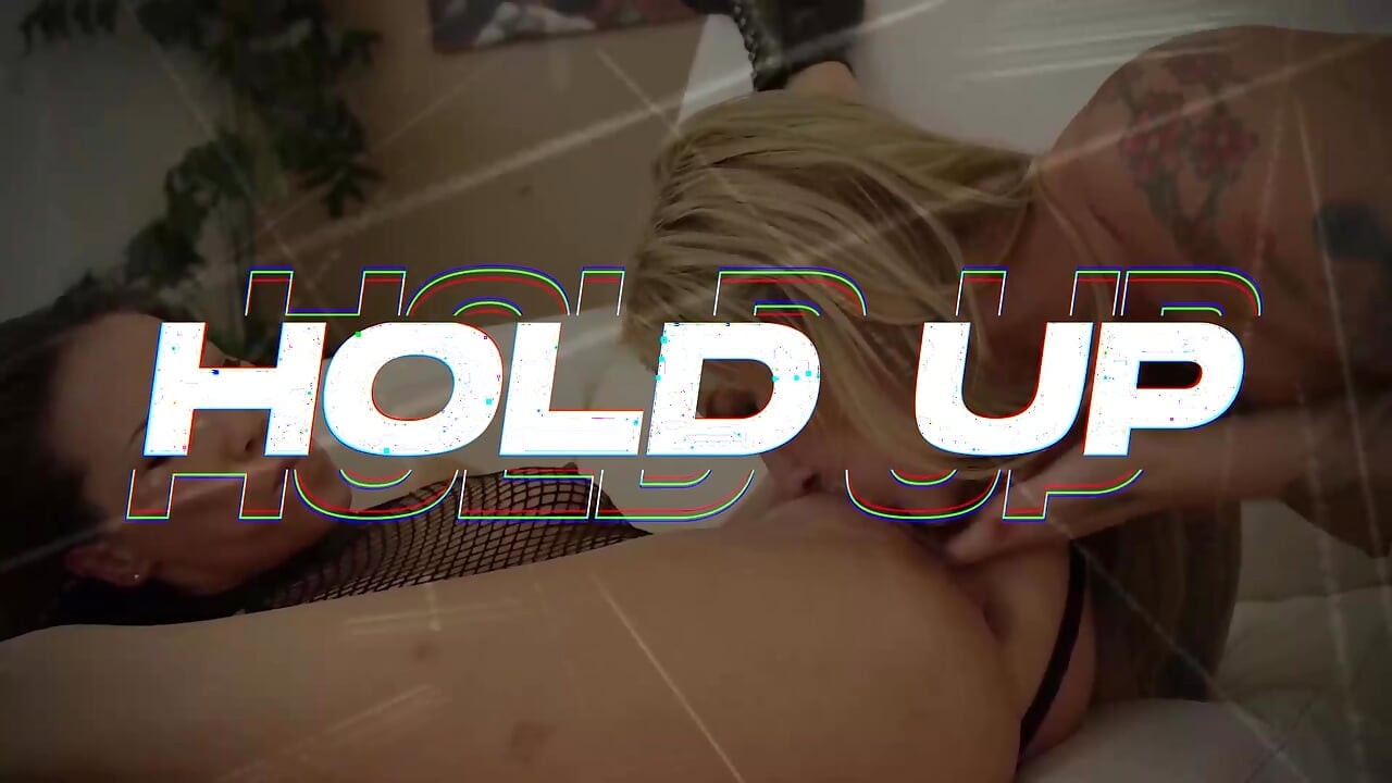 ZERO Tolerance FILMS - แม่เลี้ยง Lolly Dames ยั่วลูกเลี้ยงชายในวันหยุดคนเดียว