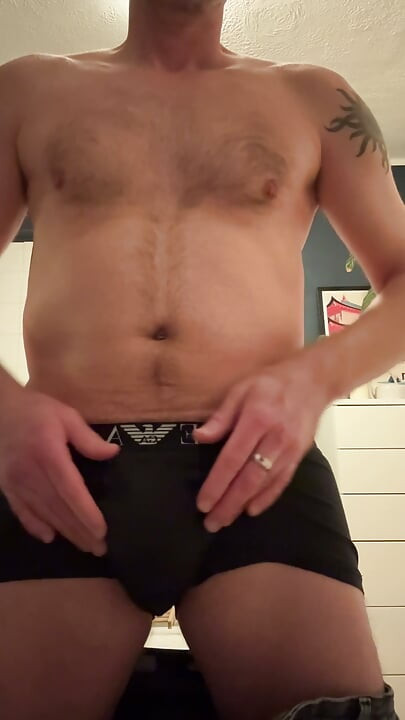 Strip tease Daddy wanting his hole fucked