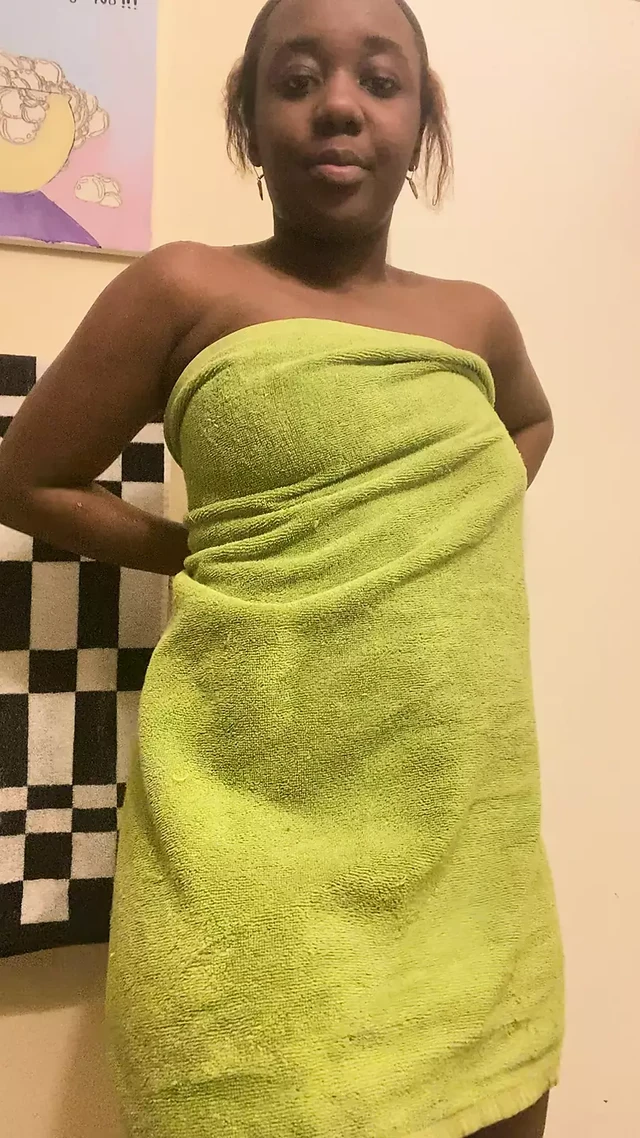 Shower Time - Washing My Ass (Link In Xhamster Porn Bio, Click My Social Medias)