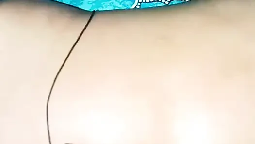 Sexi dillo lagakar deshi bhabi ki chudai ka video