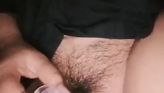 Plug the vagina with a long dildo until it squirts horny wife