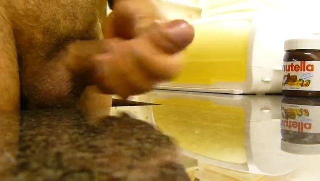 Penis cumshot in the kitchen 2010-08-20