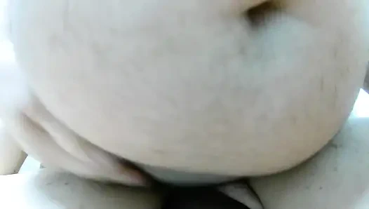 Istri Hot Amatir Minta Dientot Sama Pria Dominan Waktu Aku Lagi Muasin Memek Dan Pantatnya Pakai Butt Plug