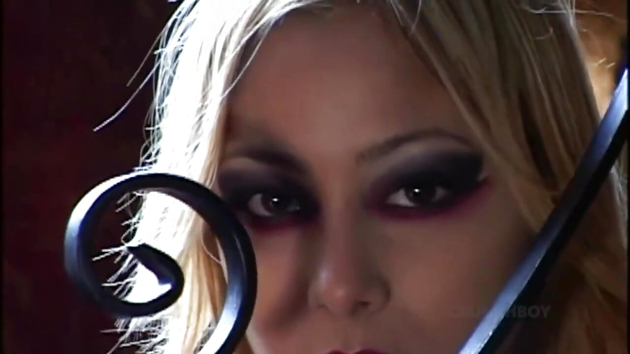 Sexy blonde cougar fucked bareback by big cock and cum in his mouth bitch