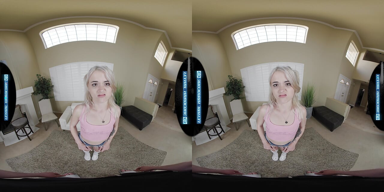 LETHAL HARDCORE VR - urocza blondie z college'u wraca na oszukiwanie BF z twoim kutasem