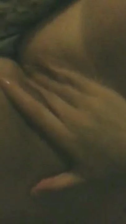 GF clit play