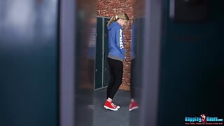 Bopping Babes