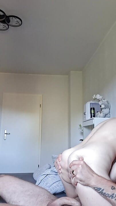 عندما تطلب الزوجة أن تنيك