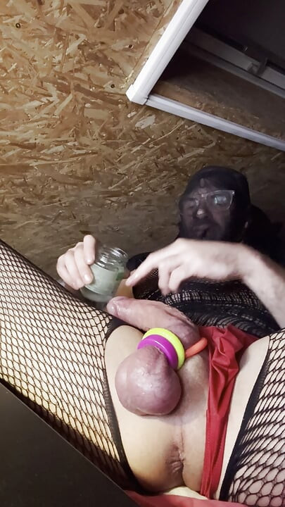 NAJLON BALACLAVA I MREŽASTI KOMBINEZON I TANGICE