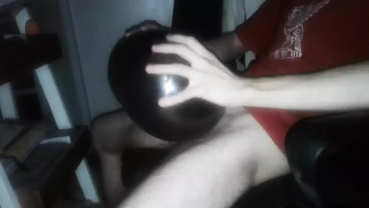 Il baise un jouet sexuel maison avec creampie