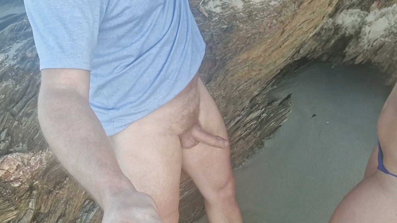 Giving a blowjob and getting fingered on a Caribbean beach