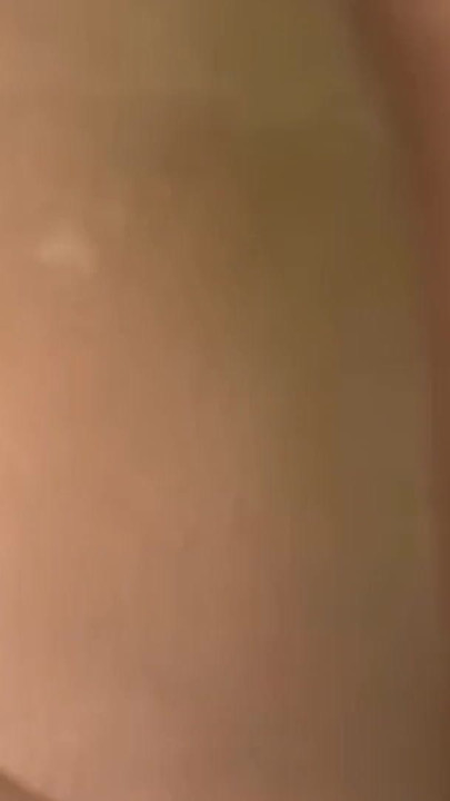 소년은 그의 여자 친구를 호출하고 그녀를 로맨스. | 클리 2