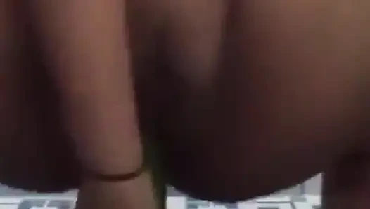 ahh darling it feels so good i masturbate in the bathroom while imagining us having sex