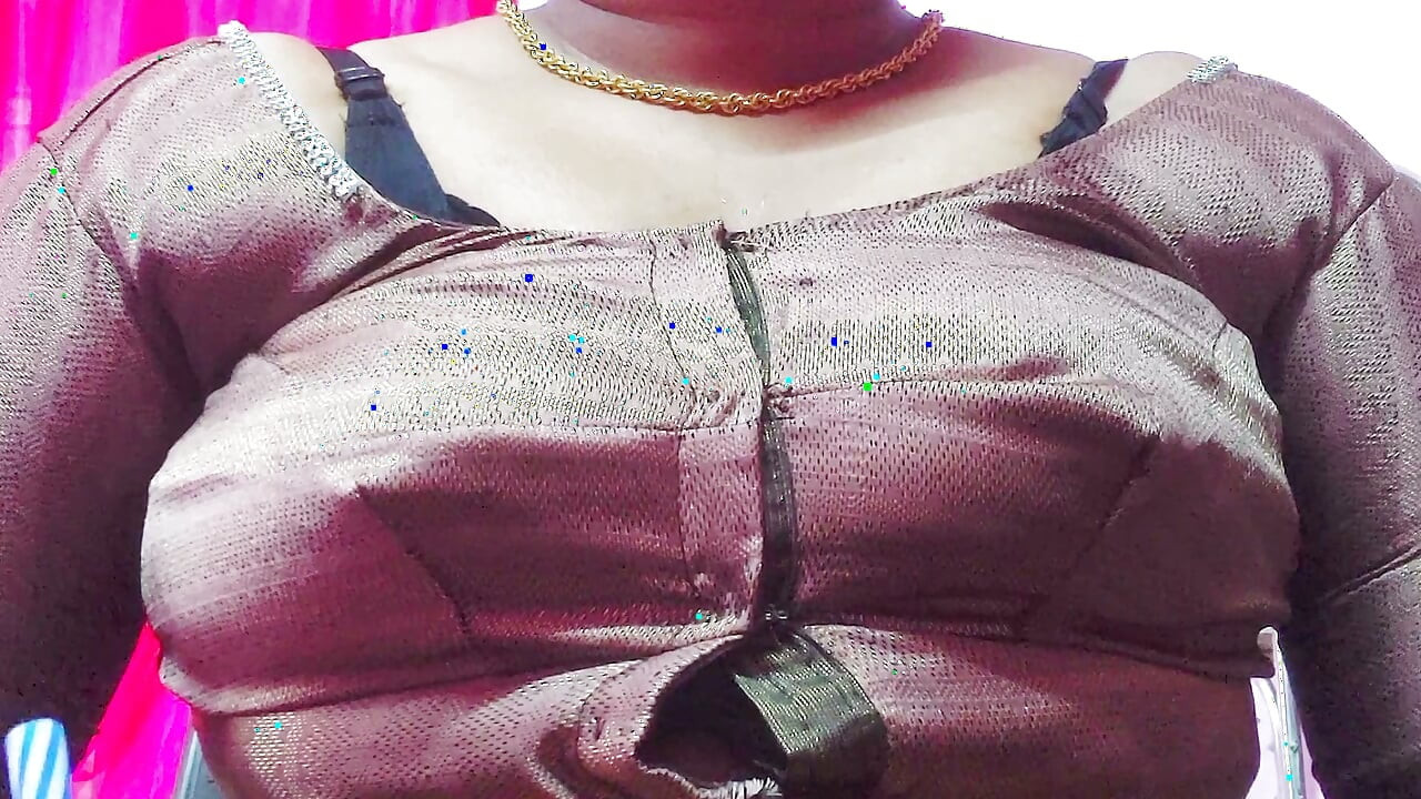 Desi Boy has sex with beautiful stepsister