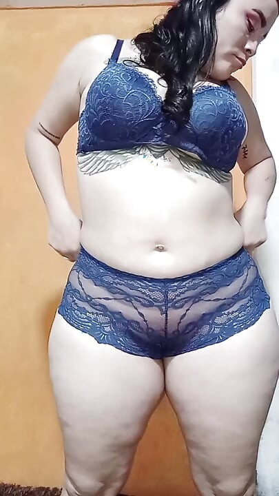 Trying on Sexy Lingerie with a Horrible Thick Ass (no Audio)