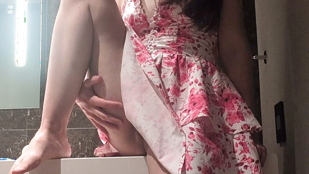 Petite White Girl Fucks Her Dildo on Bathroom Counter