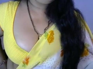 Aunty boob
