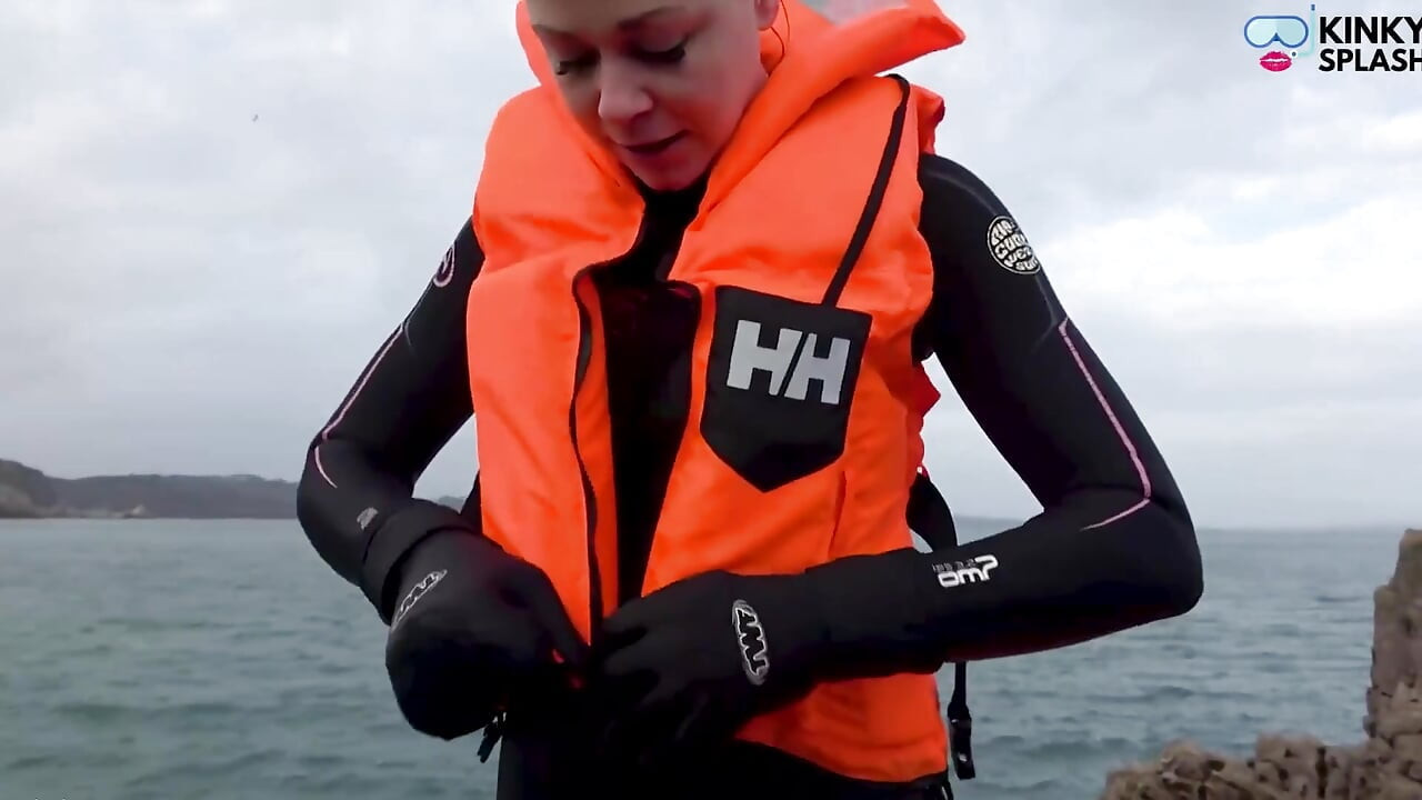 Wetsuit and Lifejackets Lucy’s Freezing Comparison