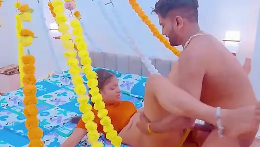 Kocası kendi karısını sikiyor suhagraat günü