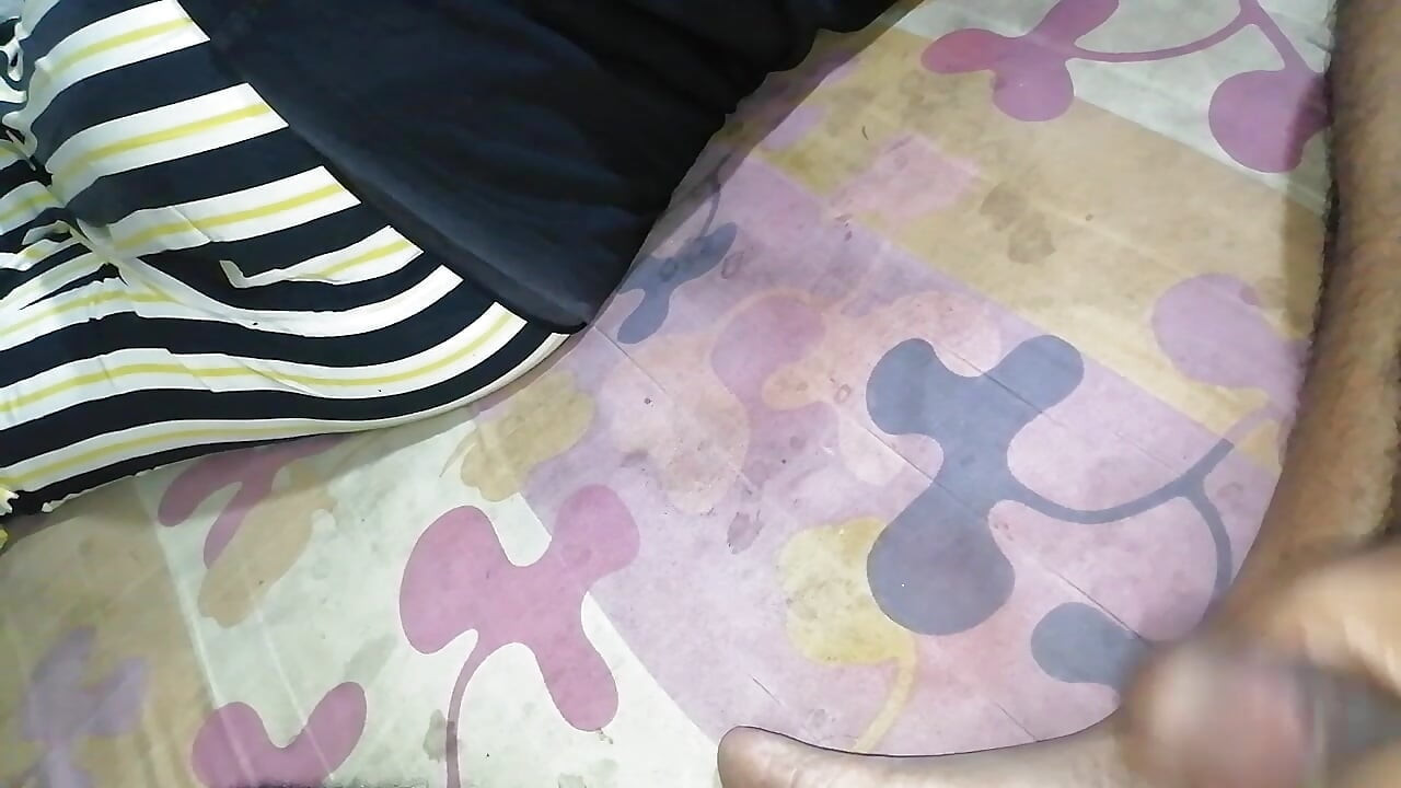 Hairy Pussy and Tits Full Body Tease