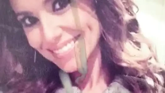 cheryl fernandez-versing 2'ye haraç