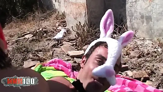 Luna: Küçük kırmızı başlıklı kız Alice ile tanıştığında - yeniden düzenlendi