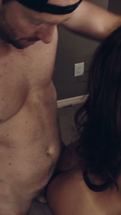 TEENFIDELITY Vanna Bardot Is The Perfect Office Assistant | Clip 2