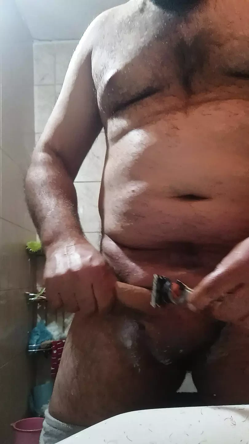 Daddy Shaves His Dick in the Bathroom and Cums