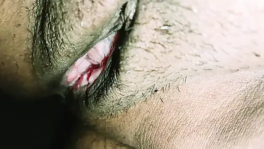 Chut se paani bhabhi