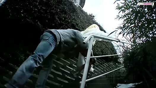 Blonde housewife finally wants to fuck anal