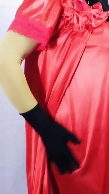 Memorable moment from "Indian hot beautiful Bhabhi dancing and having sex openly in her room"