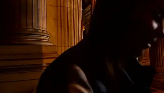 Turis hot rambut merah lagi asik ngentot kontol sampai matanya menerang keenakan