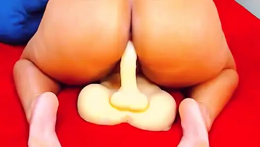 I Want to Sit on Your Dick Like This