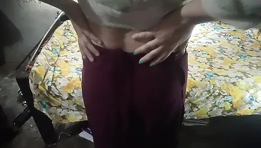 Bf sanga raat vari chikayera aauda ni kati na pugeko yo puti lai laado le